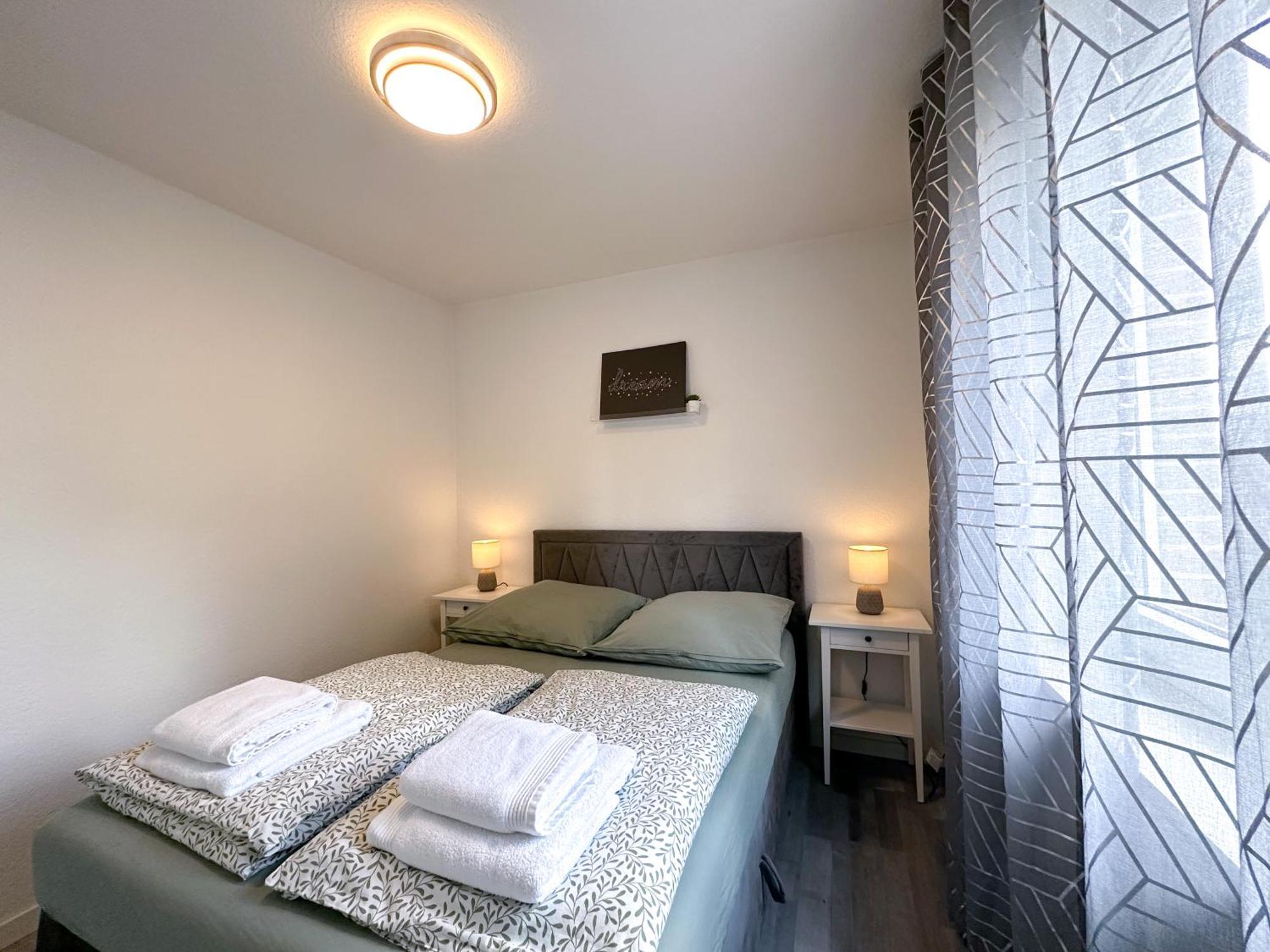 Stilvolles, Frisch Renoviertes 2Zi Apartment Mit Kueche Und Balkon In Kliniknaehe Bad Oeynhausen Buitenkant foto